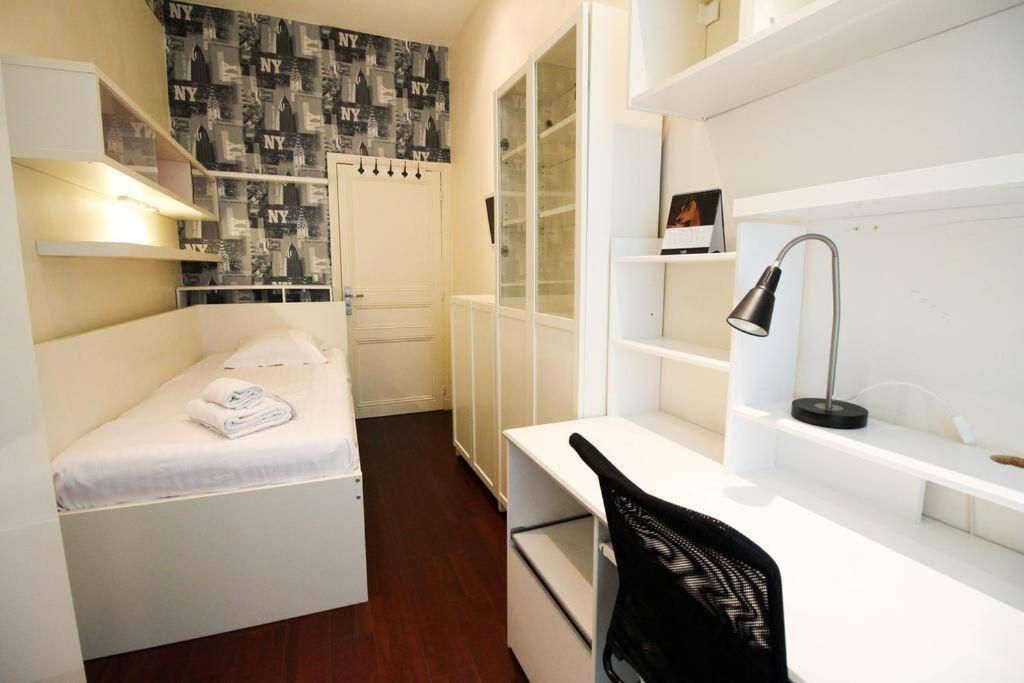 Grand Pour 4 Personnes/ Cours Lieutaud Appartement *